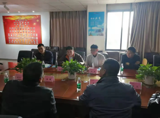 1月5日，中建八局广州区领导走进欧博江西工业园区进行战略合作考察。