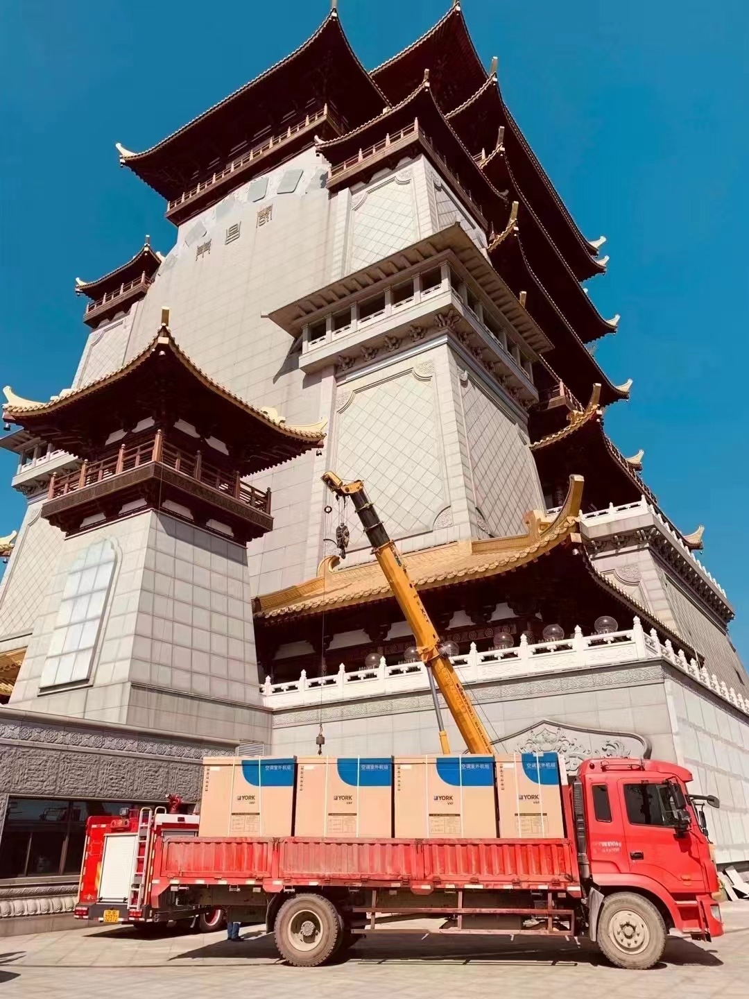 东昌阁，约克VRF牵手国内首家最大规模沉浸式演出基地1_副本