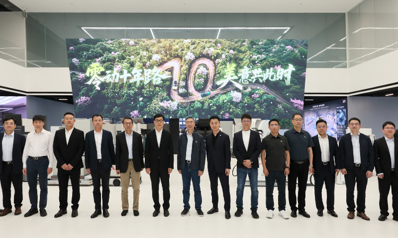 美的与零跑跨界合作，共探汽车生态新范式