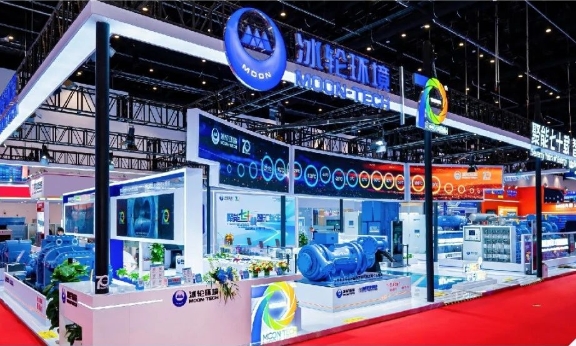 冰轮环境亮相制冷展，深耕绿色智造