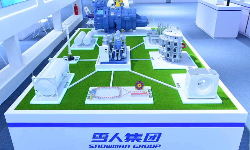 雪人氦气压缩机亮相中国科技创新成果转化交易会